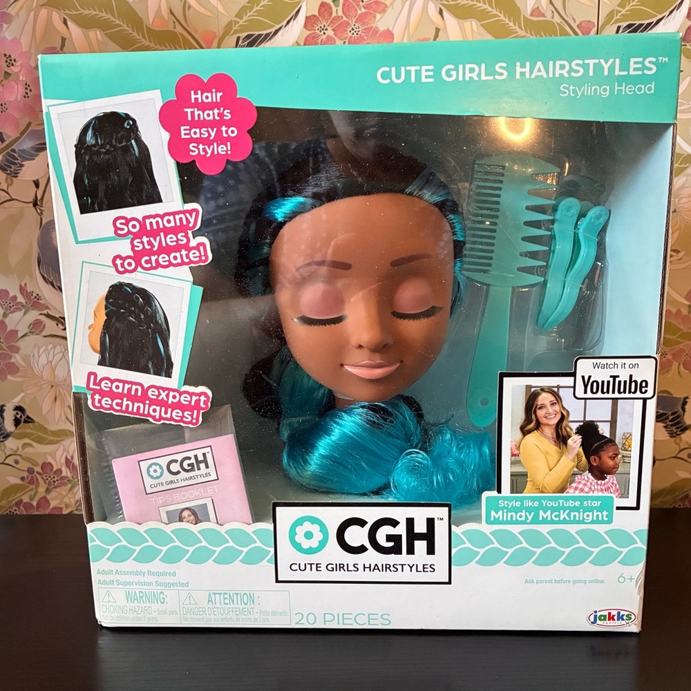 Styling Head with Black and Blue Hair CGH, NEW